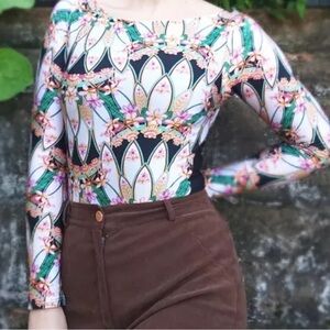 CIA Maritima- Multicolored Shell Floral Longsleeve Cutout Back bodysuit Swimsuit